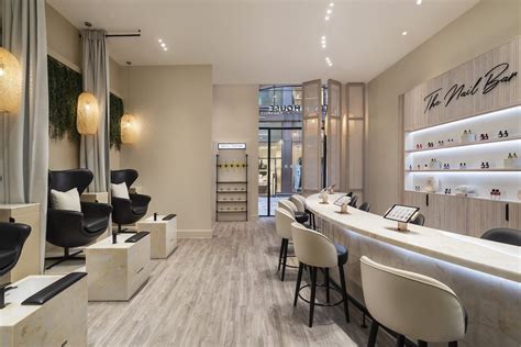 townhouse nails covent garden.